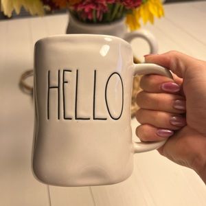 Rae Dunn Hello Mug